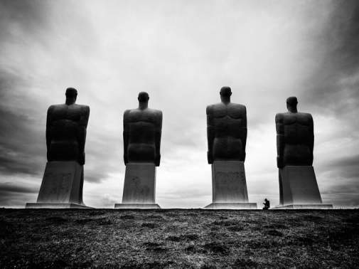 M6019   Nicolai Godvin   Among Giants